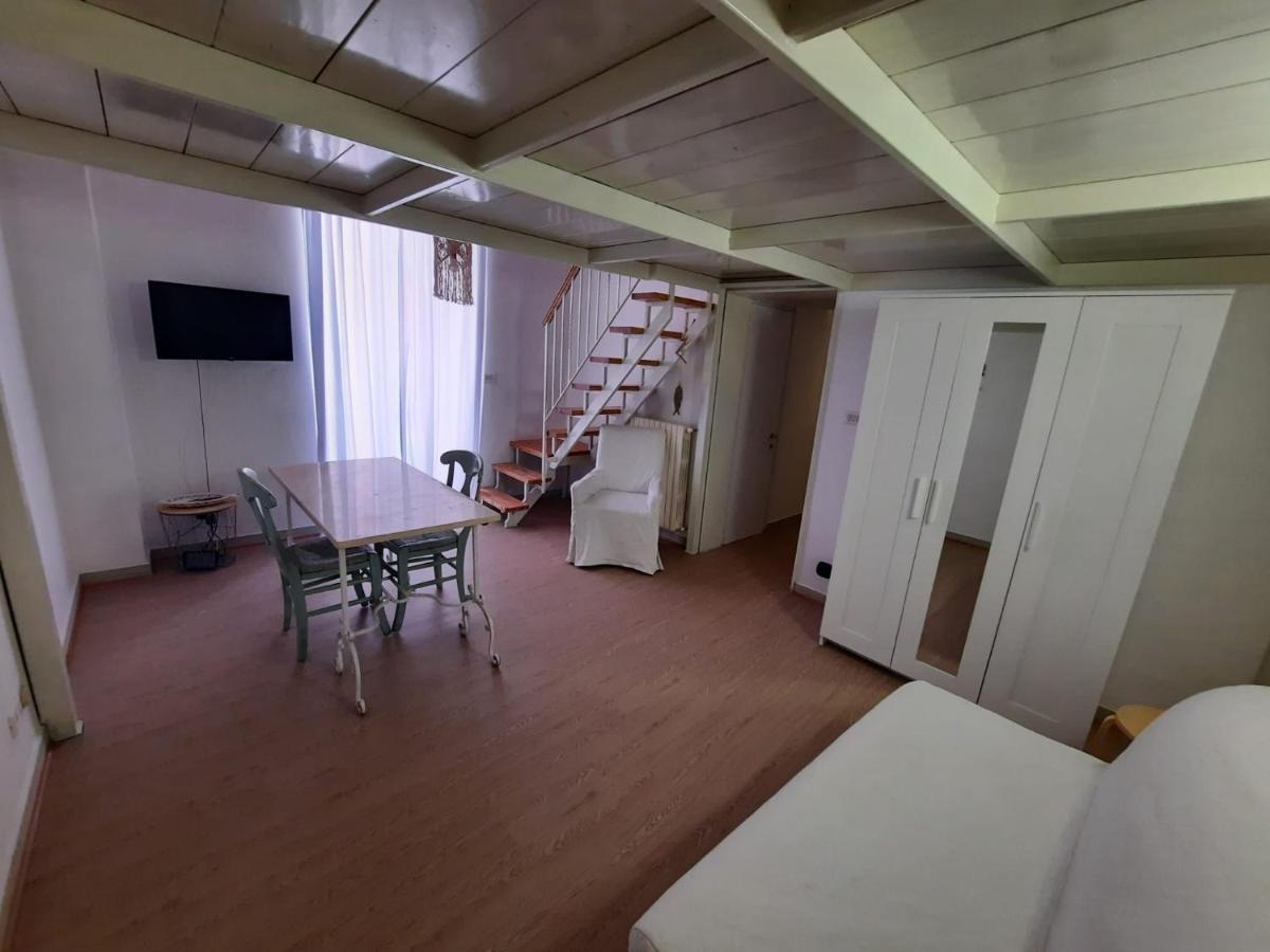 Dimora Almadia Bed & Breakfast Monopoli Luaran gambar